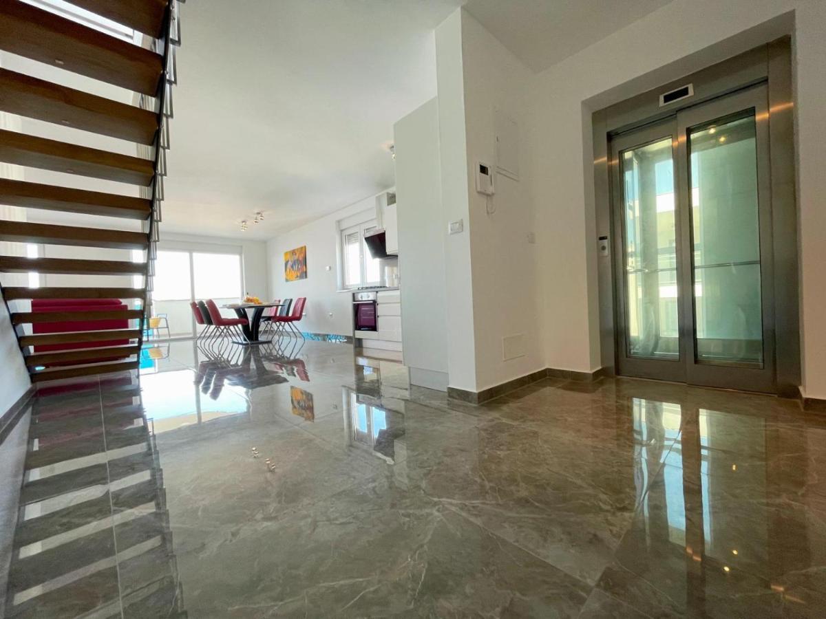 Seascape Deluxe Residence Pjescana Uvala Kültér fotó