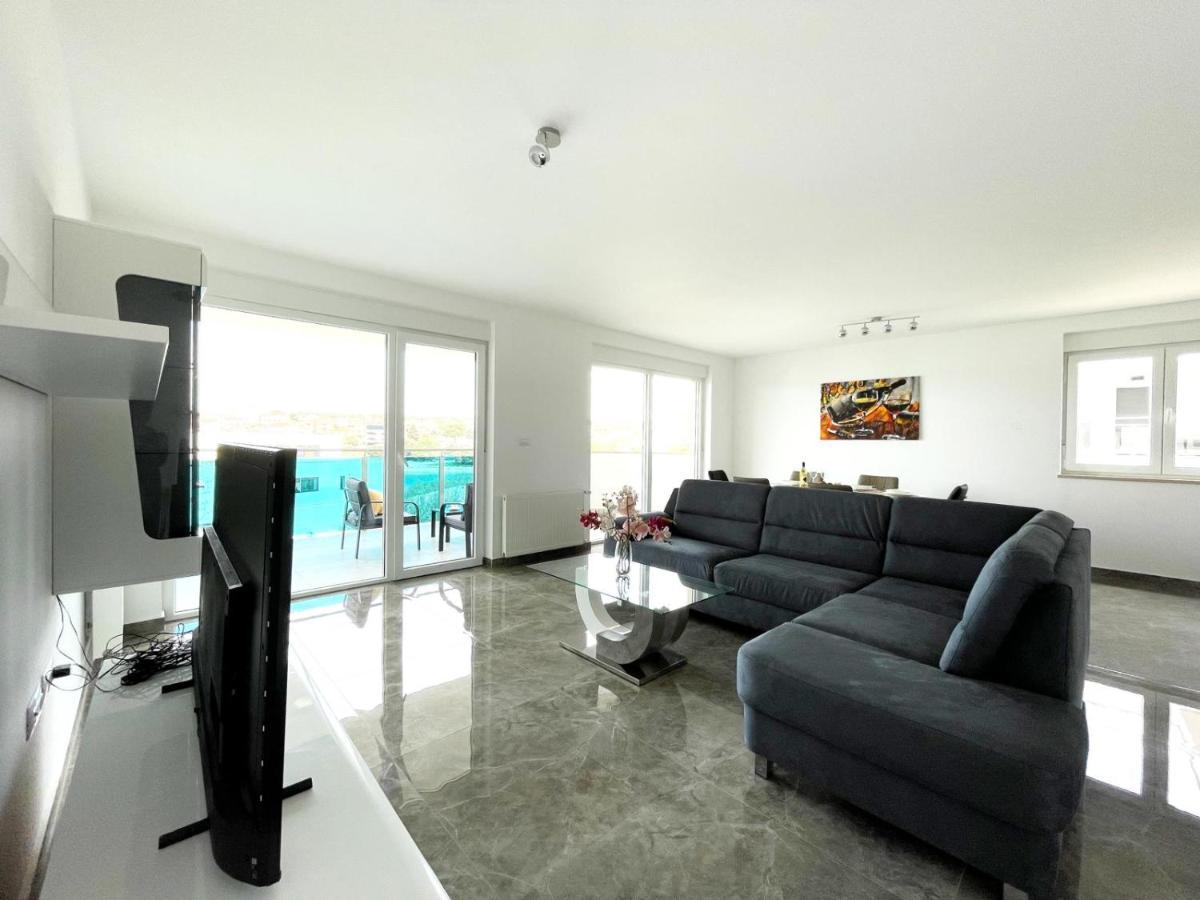 Seascape Deluxe Residence Pjescana Uvala Kültér fotó
