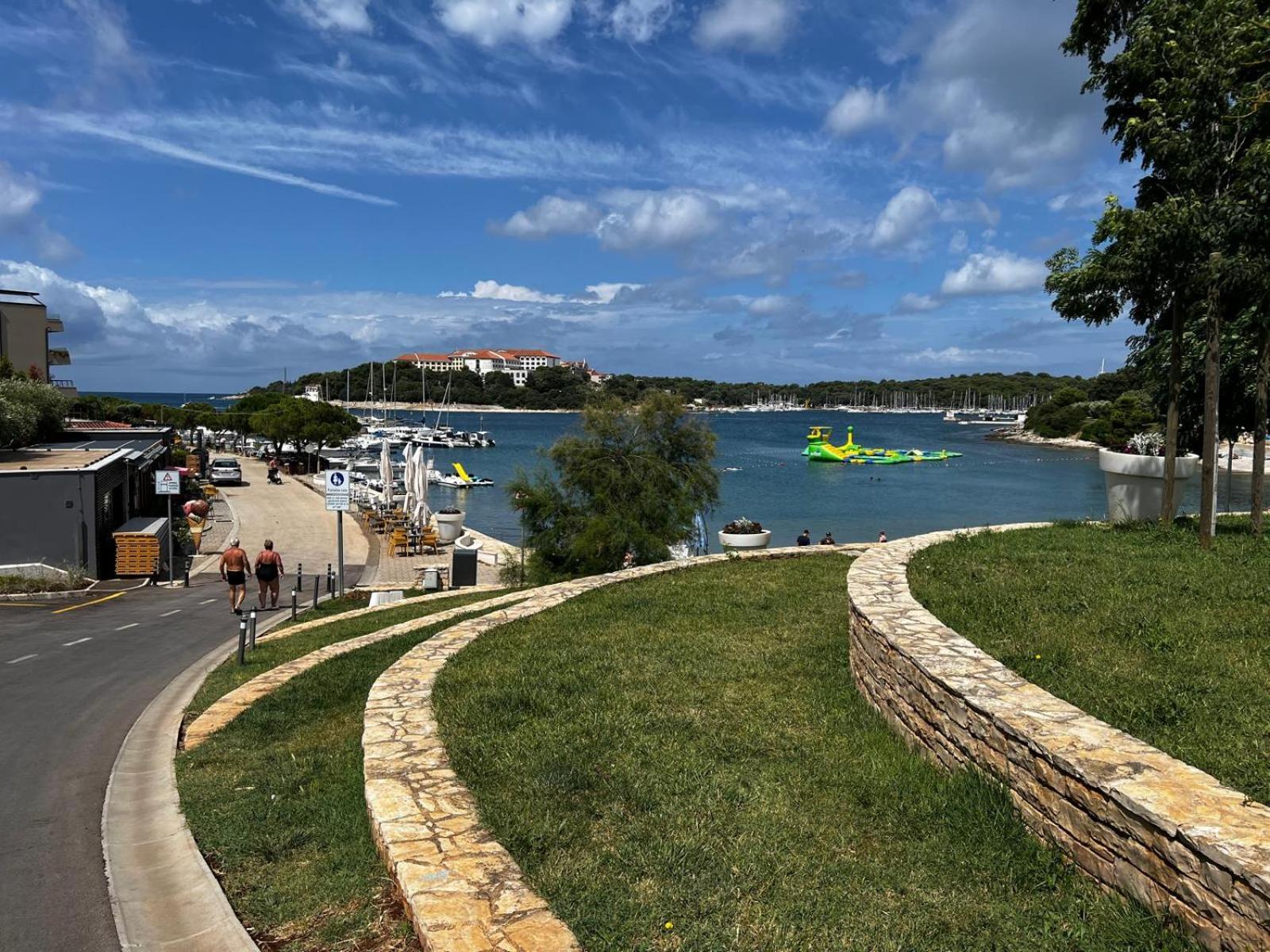 Seascape Deluxe Residence Pjescana Uvala Kültér fotó